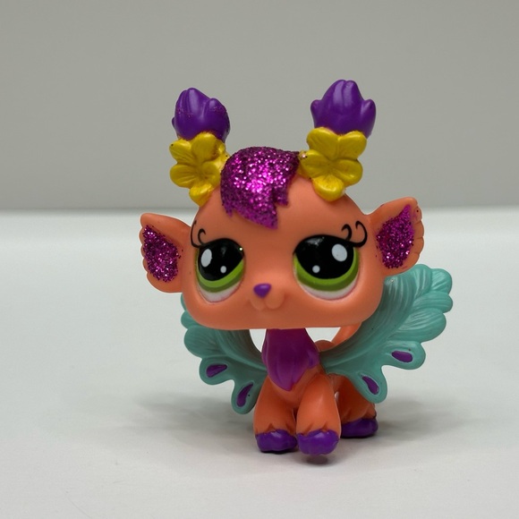 Littlest Pet Shop Other - Littlest Pet Shop Honeysuckle Fairy #2616